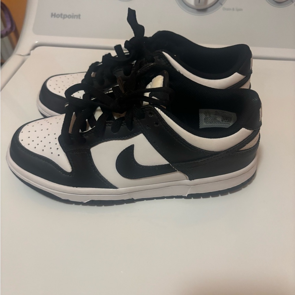 Nike panda Dunks